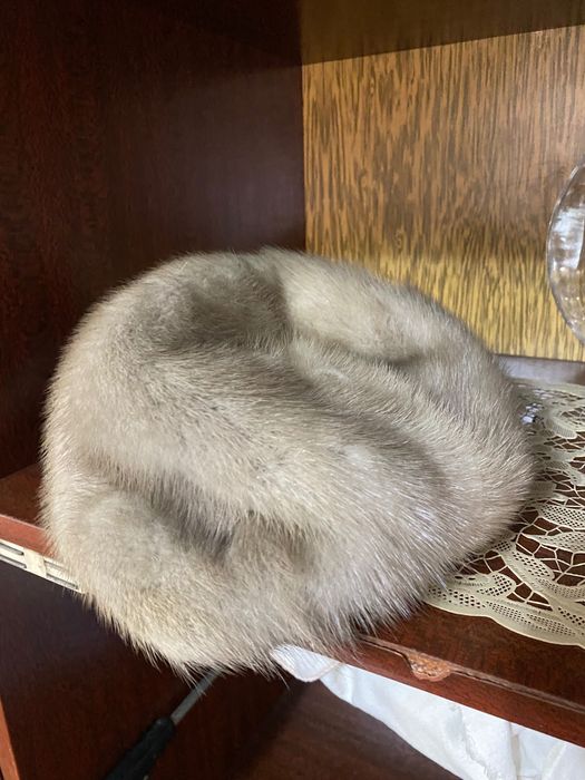 Шапки натуралки  меховые