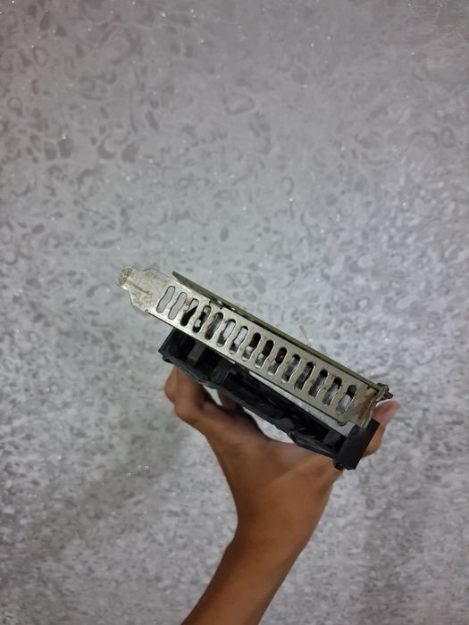 продам gtx 1070 8gb