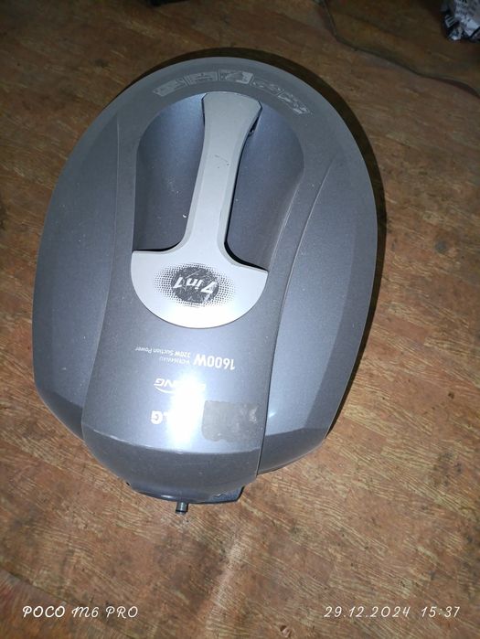 Продам моющий пылесос