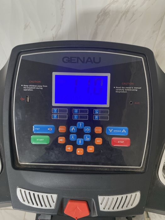 Беговой дорожка GENAU