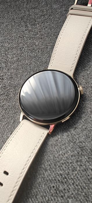 Huawei Watch GT3 (42 mm), stare foarte buna cu 3 bratari