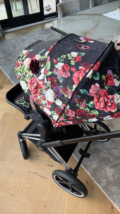 Cybex количка  Priam Fashion Spring Blossom Dark