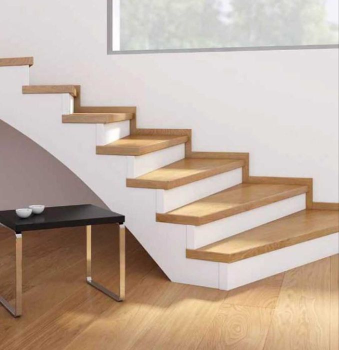 Scari , Balustrade si Pervazuri  din Lemn