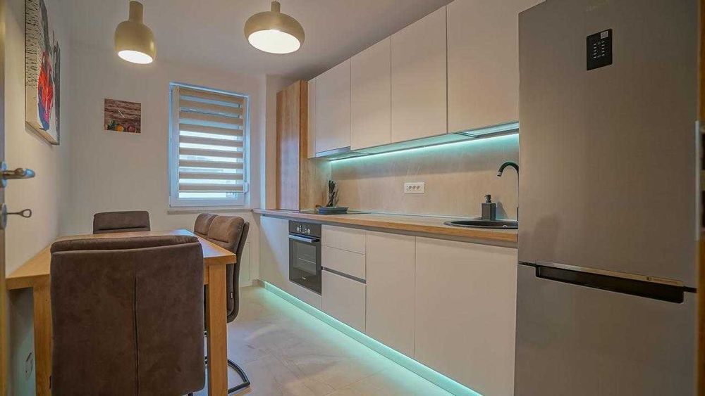 Apartament 2 camere, Urban Coresi , Premium ,Terasa MARE