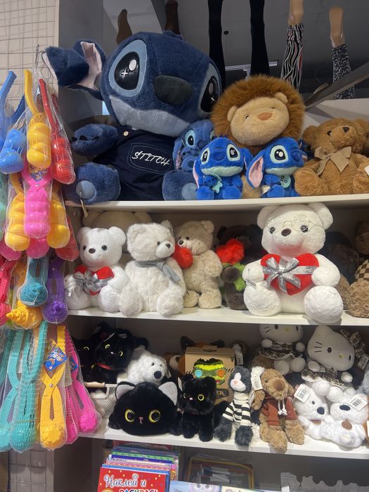 Игрушки разные, очень странные дела