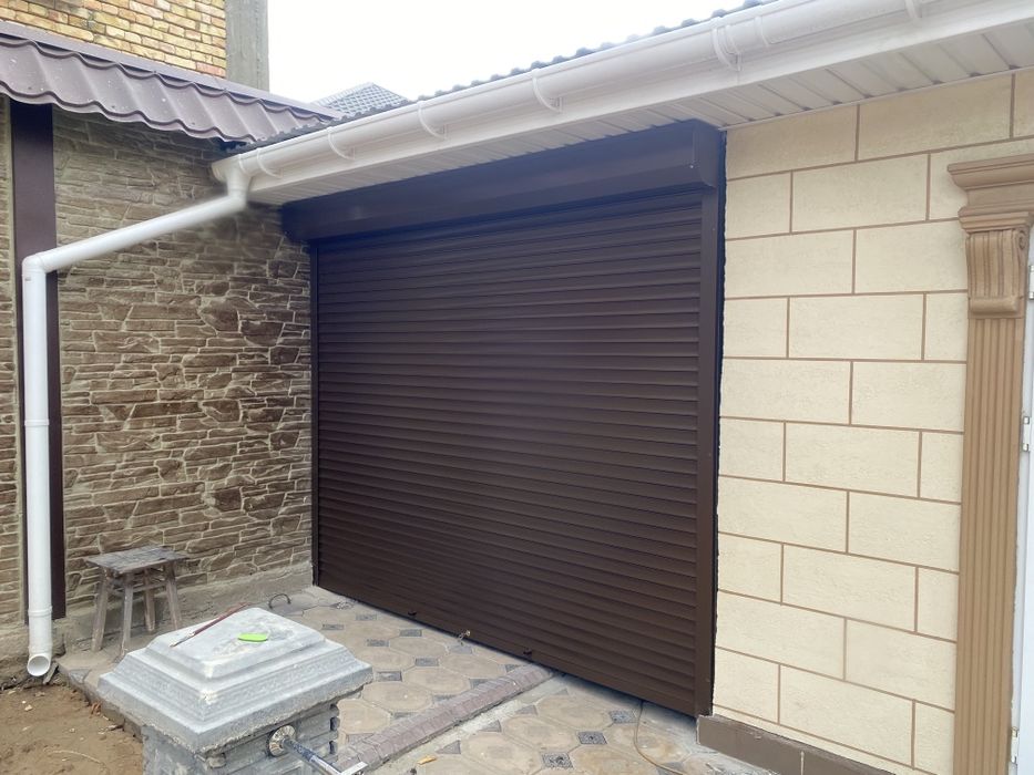 Ремонт ролставен секционных и распашных ворот