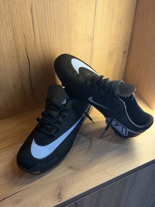 Бутсы Nike mercurial