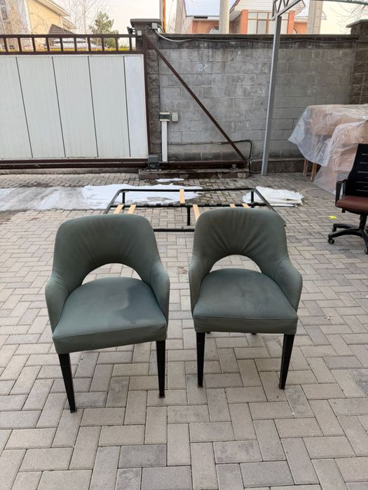 Стулья в хорошем состоянии