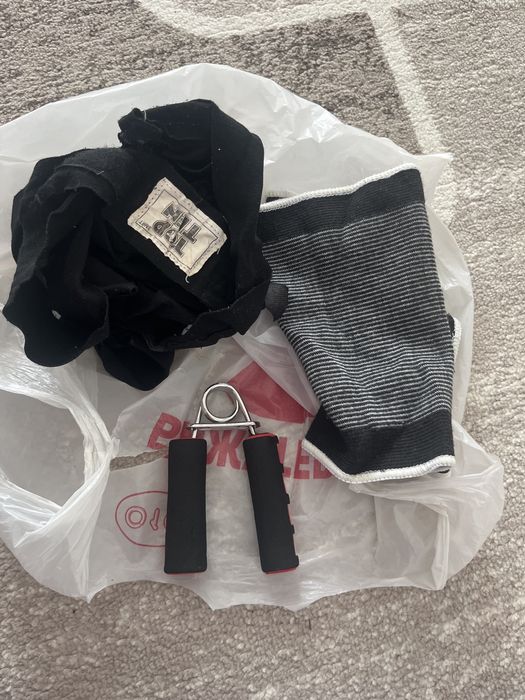 Продам боксерские перчатки