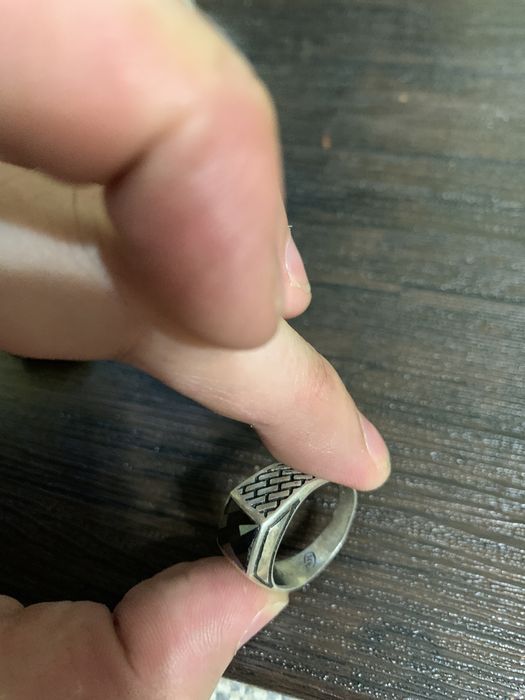 Серебряное кольцо с ониксом