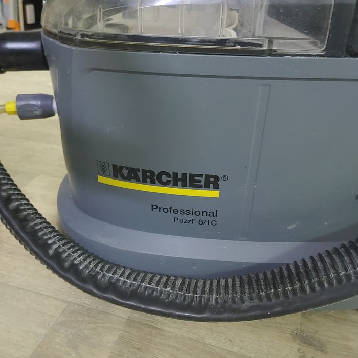 Karcher puzzi 8/1 c моющий пылесос