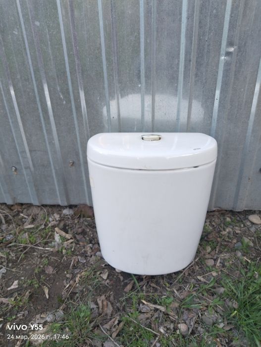 Бачок для унитаза