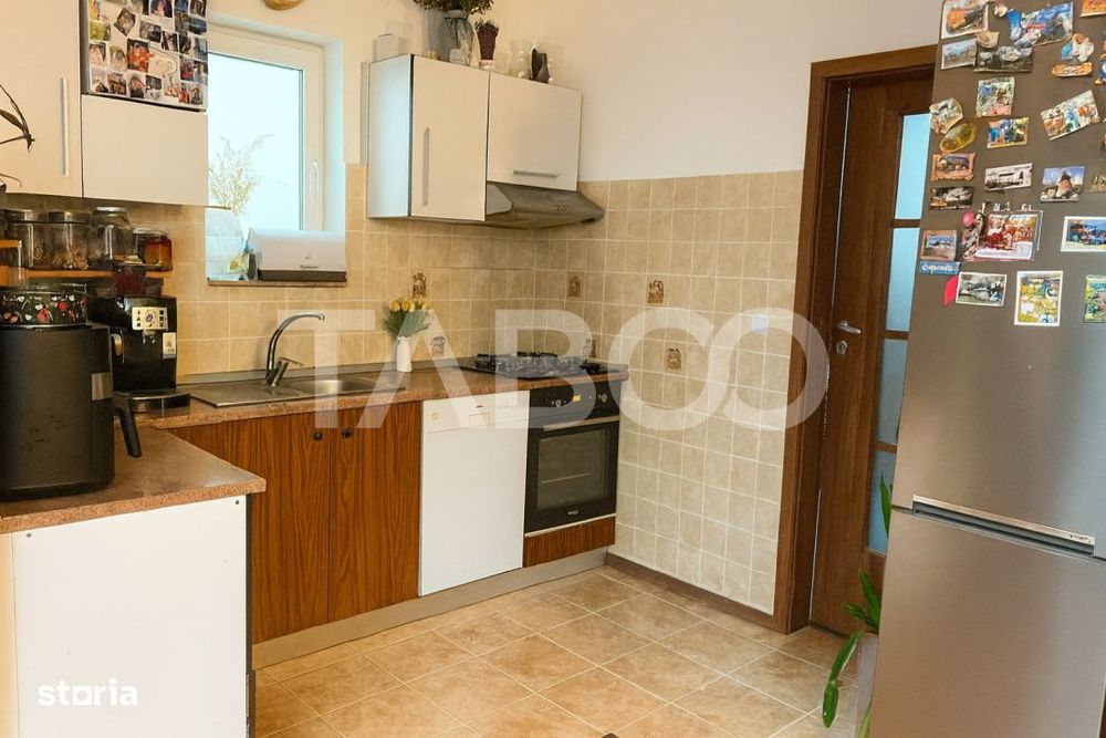 Apartament cu 3 camere spatioase de vanzare in Selimbar - 100 mp utili — fotografia 3