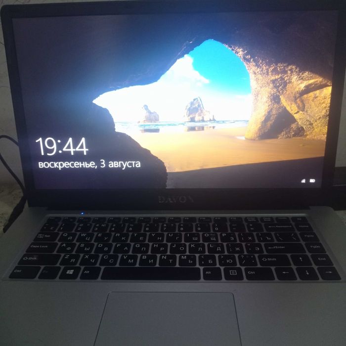 Продаю ноутбук, он в хорошем состоянии и рабочий