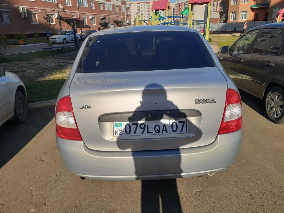 Продам машину калина