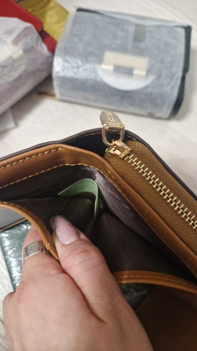 Кошелек (красный, черный, кэмел)