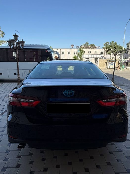 Tayota Camry hybrid 2.5 Mator