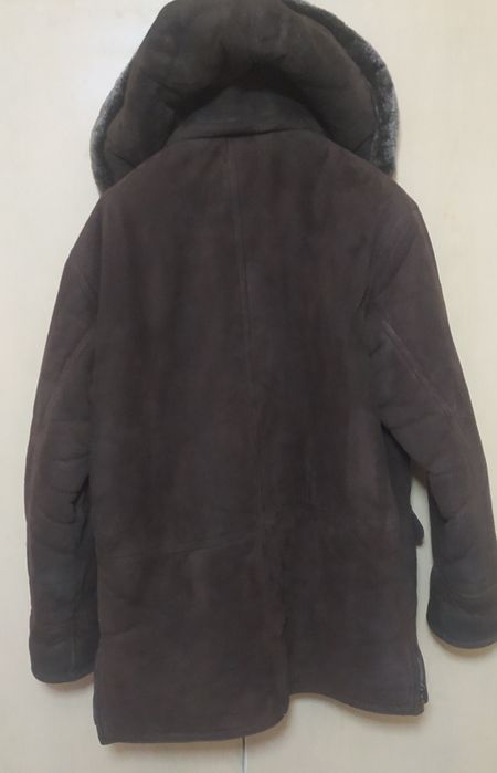 Продам зимнюю дублёнку