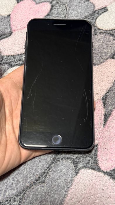 Продам iPhone 7 Plus 32 гб
