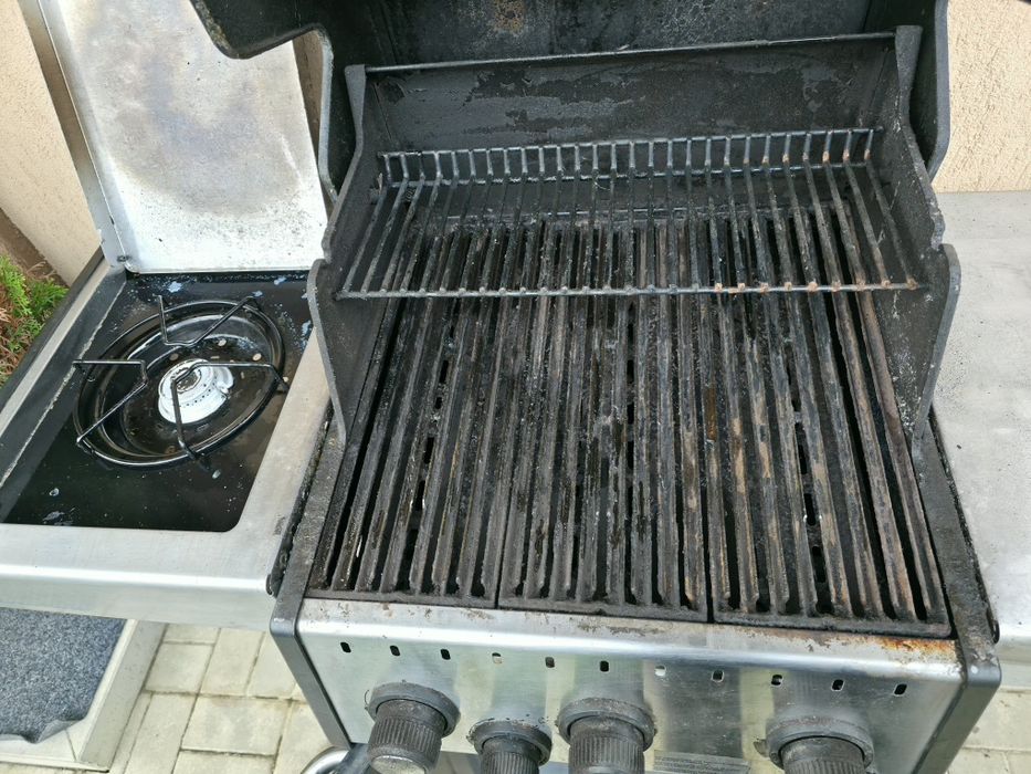 Grătar pe gaz Broil King 320