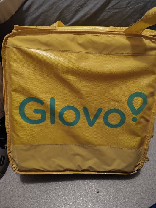 Ghiozdan Glovo curier
