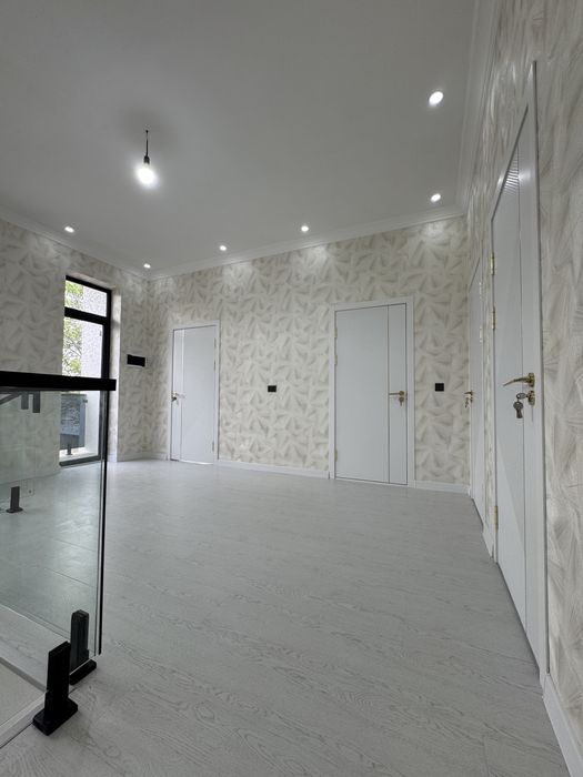 Чилонзор Дўмбирободда 5 хонали ПОД КЛЮЧ уй сотилади!