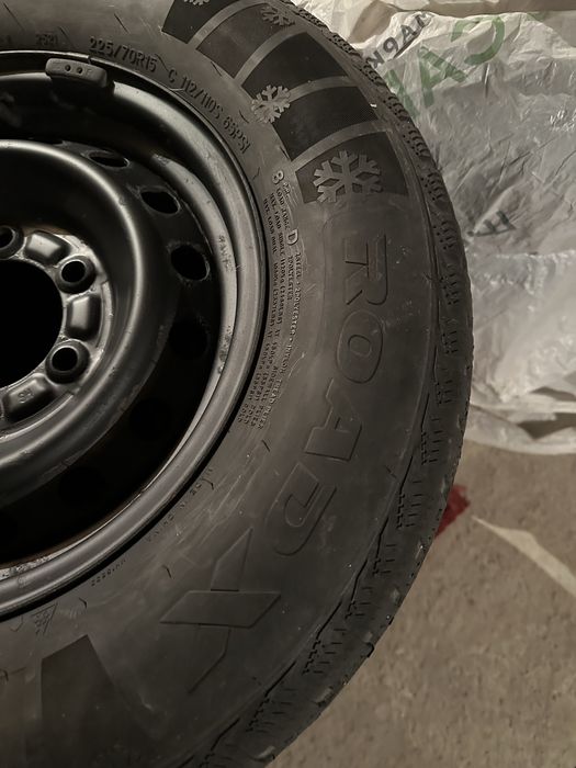 225/70/R15C зима с дисками