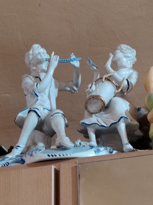 Lot bibelouri de vânzare