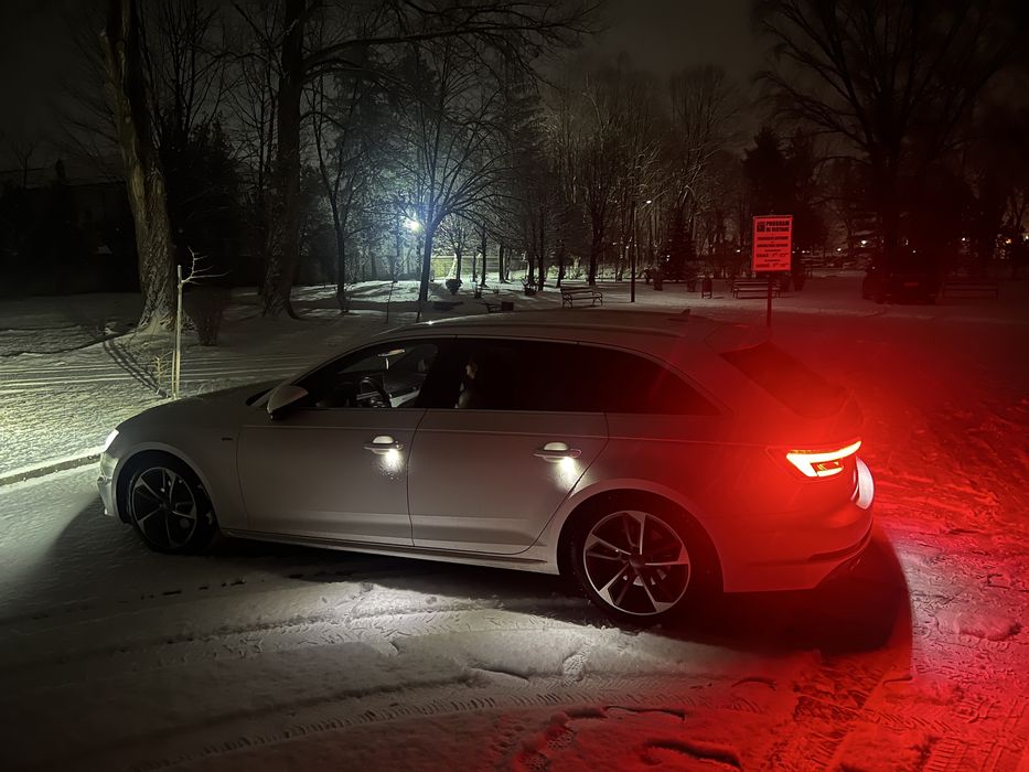 Vand Audi A4 B9 quattro 190 cai Quatto S-line