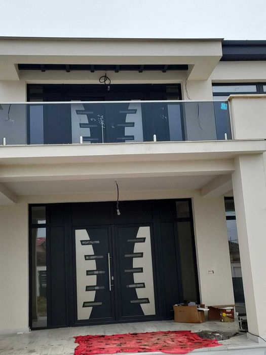 Balustrada de sticla