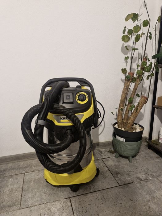 Aspirator profesional uscat-umed Kärcher WD 6 P S, 1300W, 30L inox, priză scule