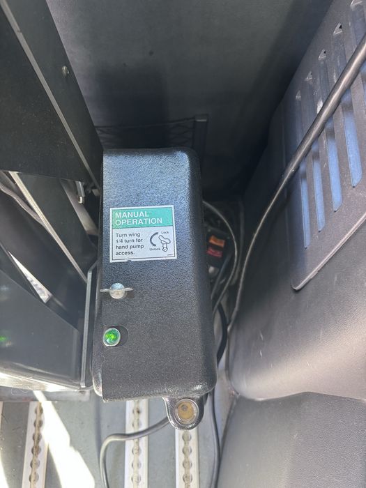 Lift auto electric persoane dizabilitati Braun 363 kg