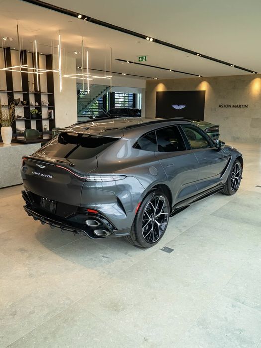 Aston Martin DBX S 2026
