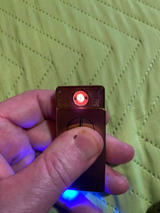 Продавам нови и употребявани запалки