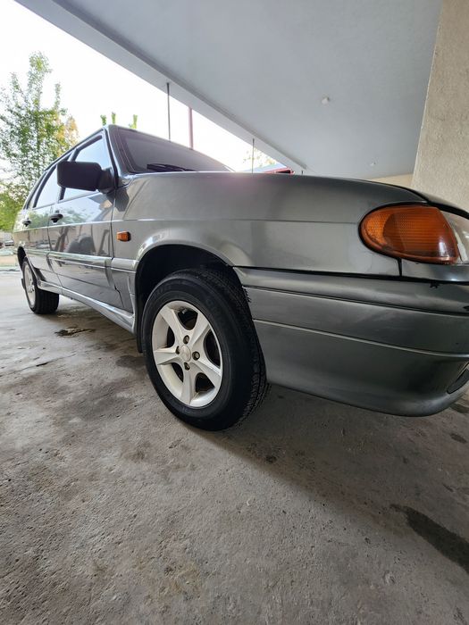 Lada samara 2115