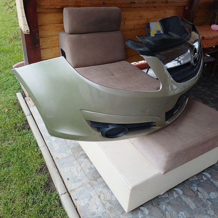 Vând bară față Opel Corsa D