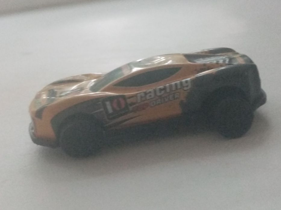 ПРОДАМ детскую машину