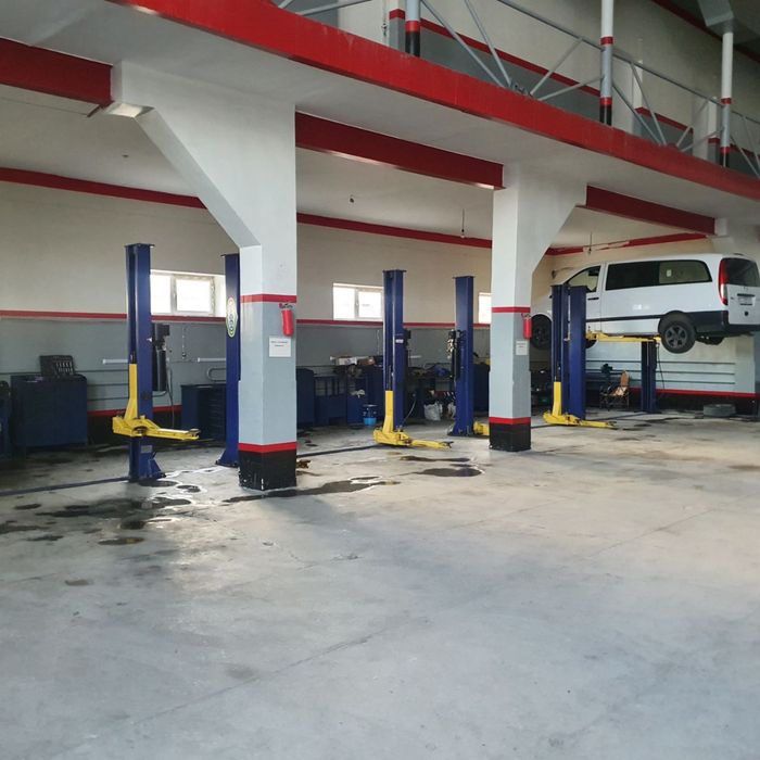 Сдаются в аренду подьемники в автосервисе