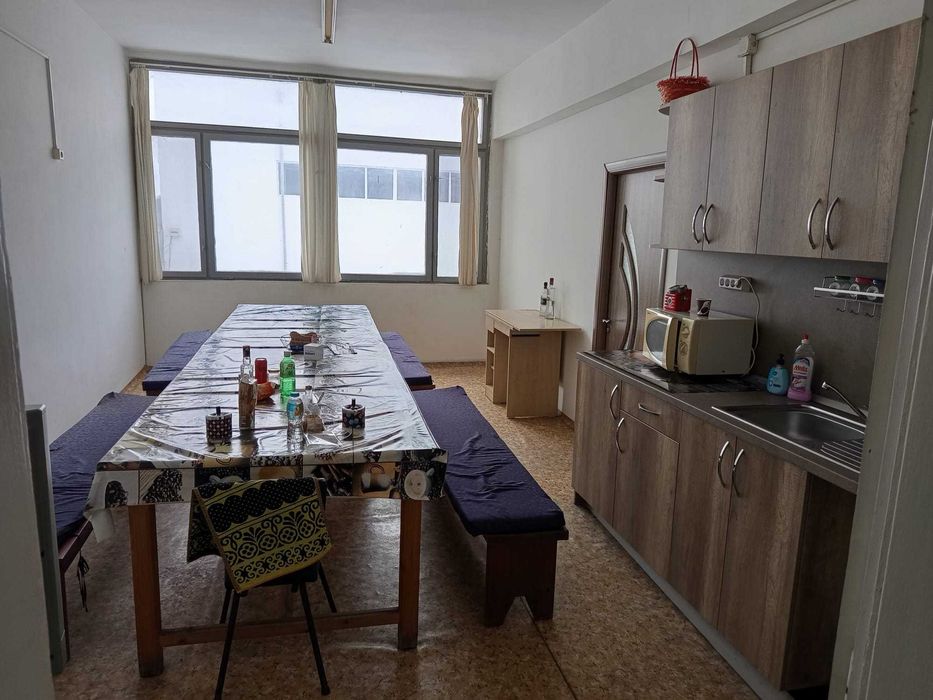 Продава се Промишлена сграда в Русе, Търговия на едро - 525 кв.м за 622 €/кв.м - Снимка #3