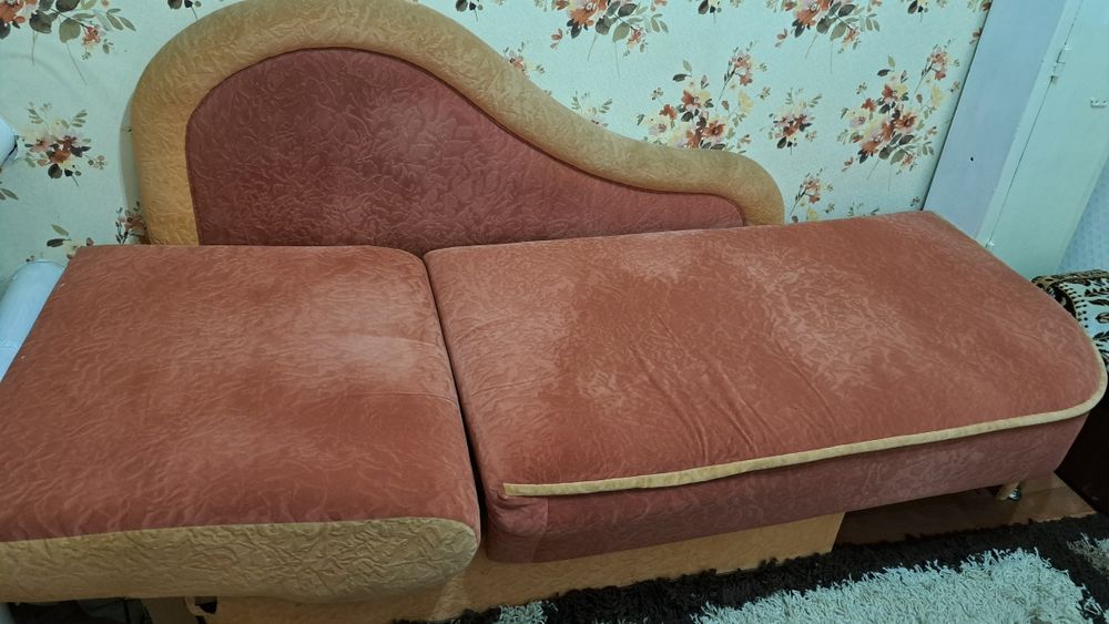Продам диван , можно собрать/ разложить