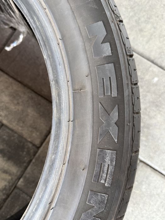 Doua anvelope vara 225/50 R 18 Nexen