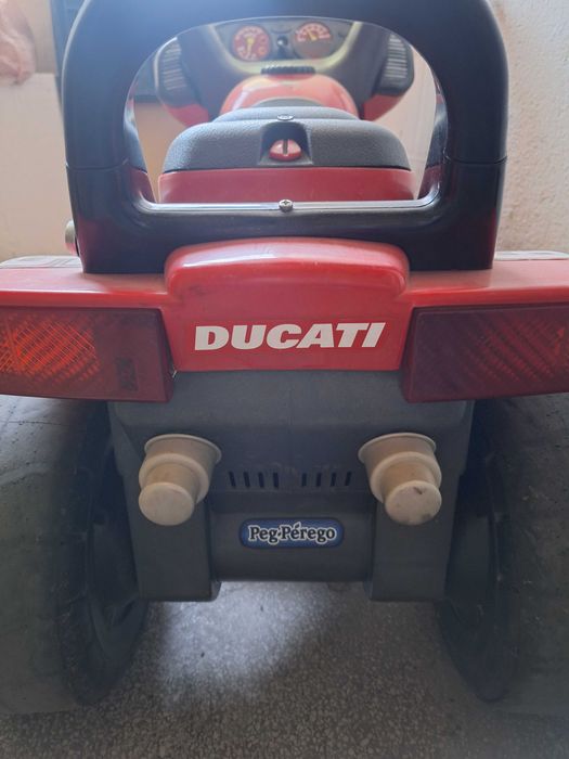 Електрическо моторче Peg Perego Ducati