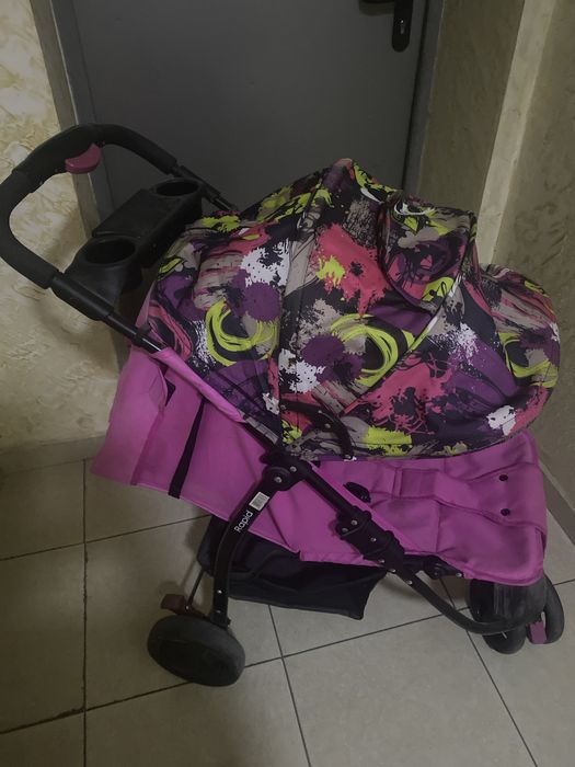 Коляска сатылады.