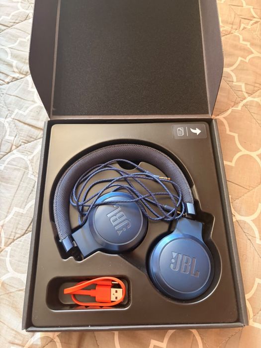 Jbl live 460NC наушники