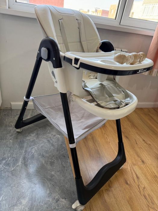 Стульчик для кормления SKILLMAX