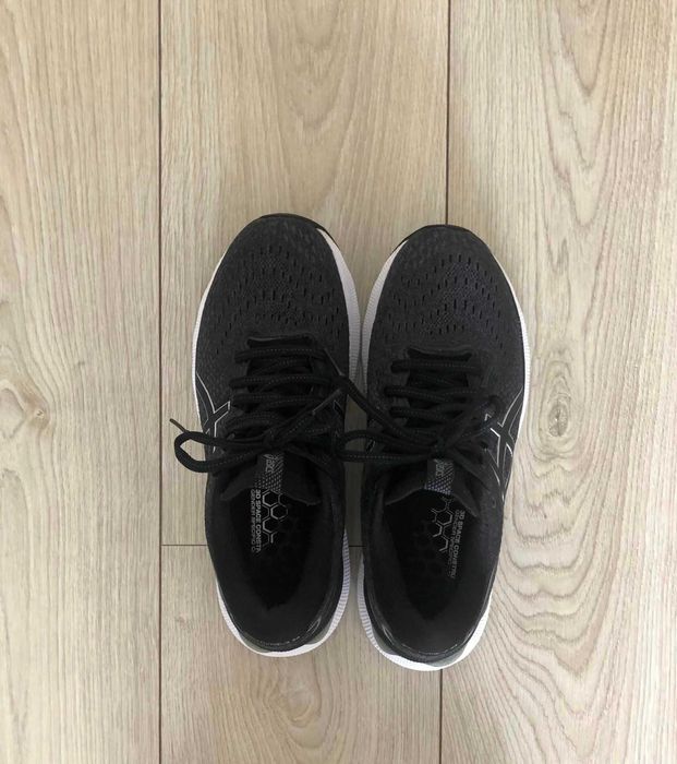 Маратонки Asics, номер 39, унисекс модел