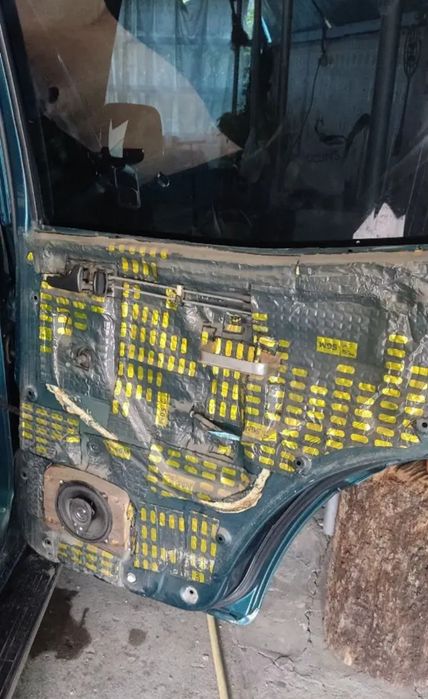 Продам машину Ниссан Террано 2