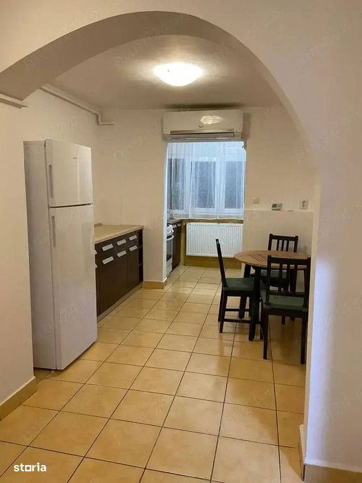 Apartament 3 camere 2 băi - Apărătorii Patriei — fotografia 1