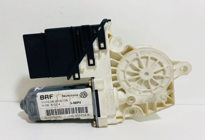 Motoras macara geam dreapta spate 1K0959704B/993425100 Skoda Octavia