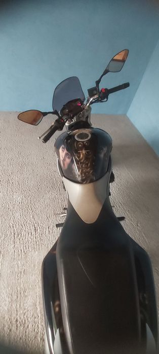 Suzuki gsr 600  100cp